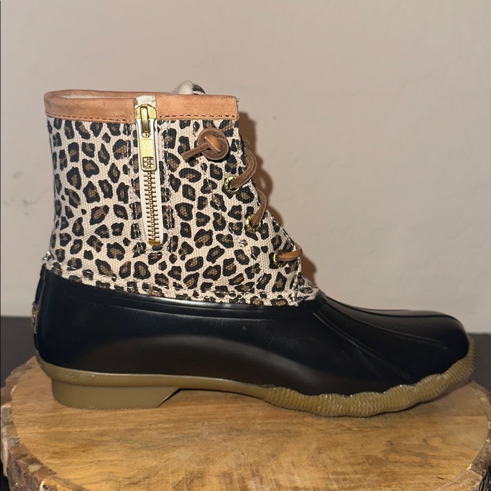 Sperry *NWOB* Women's Saltwater Animal Print All-Weather Boots - Picture 8 of 13